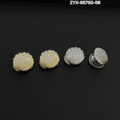 Diamond-shaped shimmering earrings